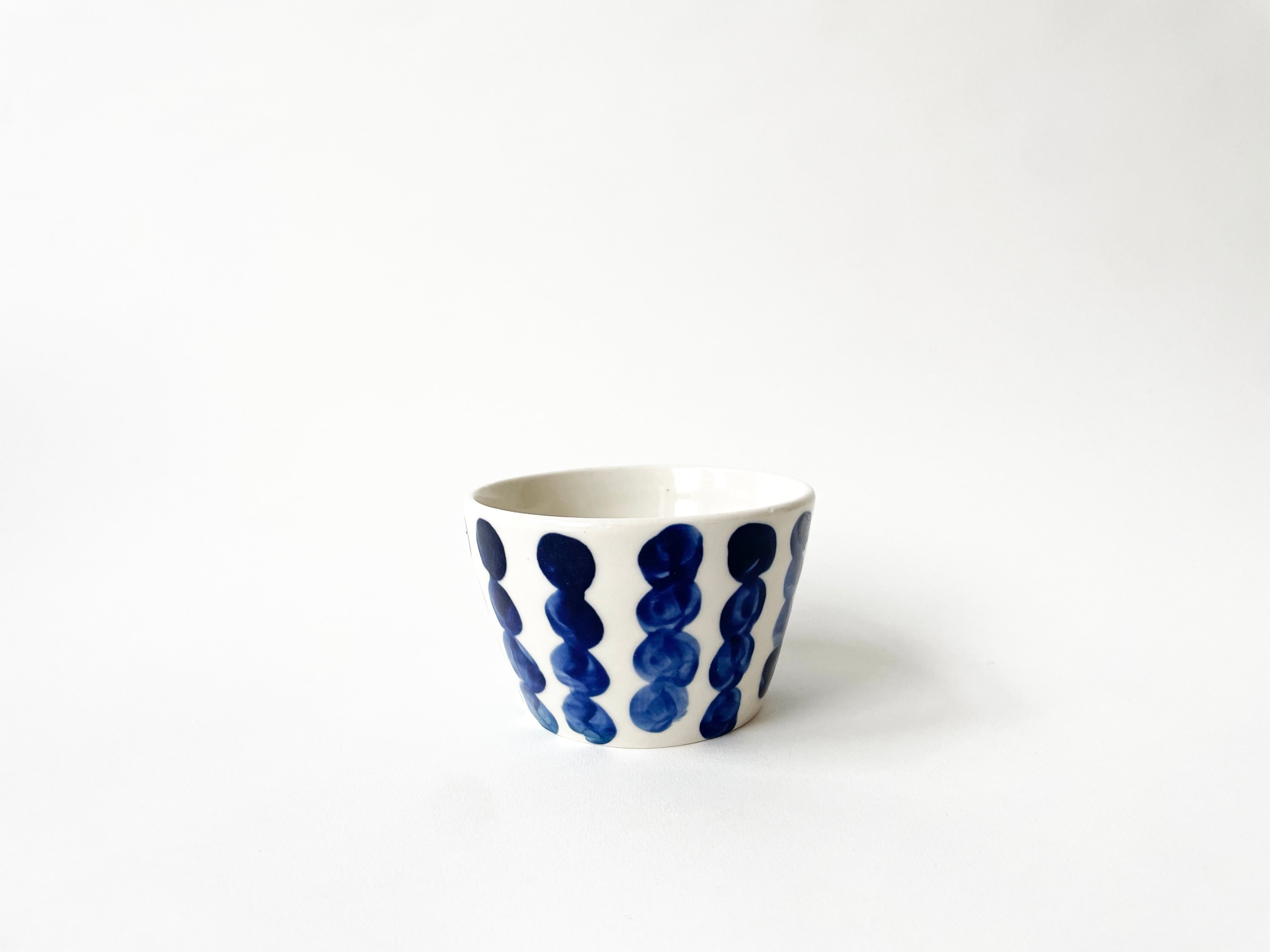 Porcelain cup classic blue