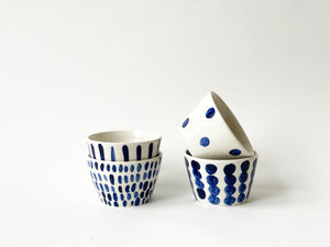 Porcelain cup classic blue